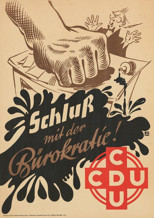 Zeichnung einer riesigen Faust die auf einen Tisch schlägt. Im Hintergrund ein erschrockener Mann. Im Vordergrund die Aufschrift: CDU und Schluss mit der Bürokratie!