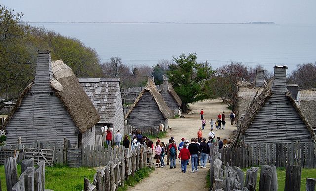 Plimoth Plantation, Plymouth, Mass., May 2005. Photo: [https://commons.wikimedia.org/wiki/User:Muns Muns], Source: [https://commons.wikimedia.org/wiki/File:Plimoth_Plantation.JPG Wikimedia Commons], License: [https://creativecommons.org/licenses/by-sa/2.0/deed.en CC BY-SA 2.0]